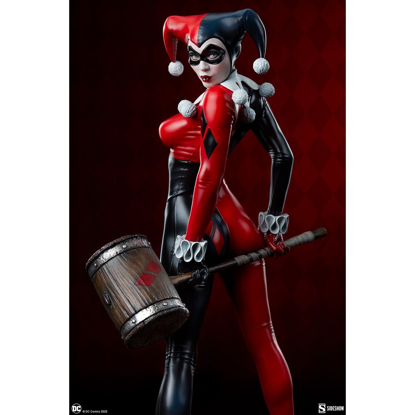 HARLEY QUINN™ Premium Format™ Figure