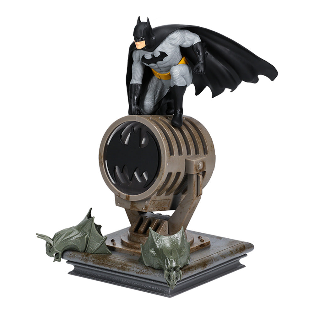BATMAN Bat-Signal Figurine Light