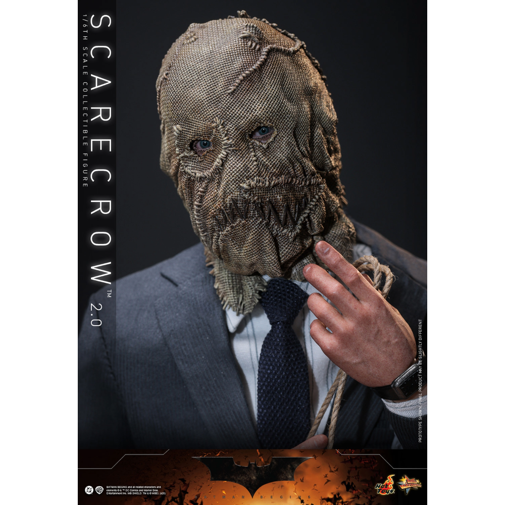 BATMAN BEGINS Scarecrow™ (2.0) Sixth Scale Figure