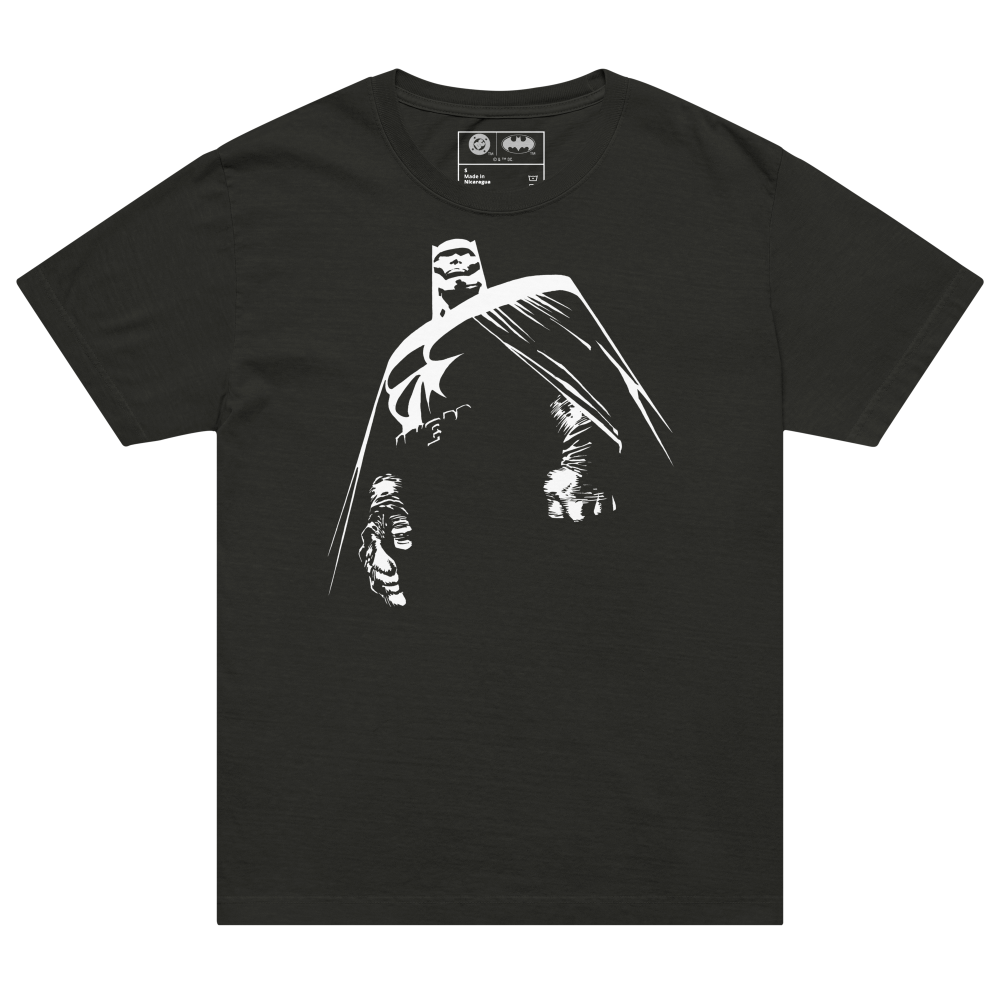 BATMAN: THE DARK KNIGHT RETURNS T-shirt Triumphant Vintage – DC Shop