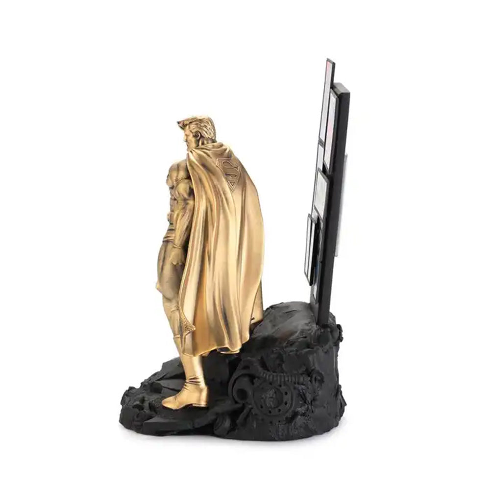 BATMAN The Dark Knight Returns Limited Edition Gilt Superman Statue-6