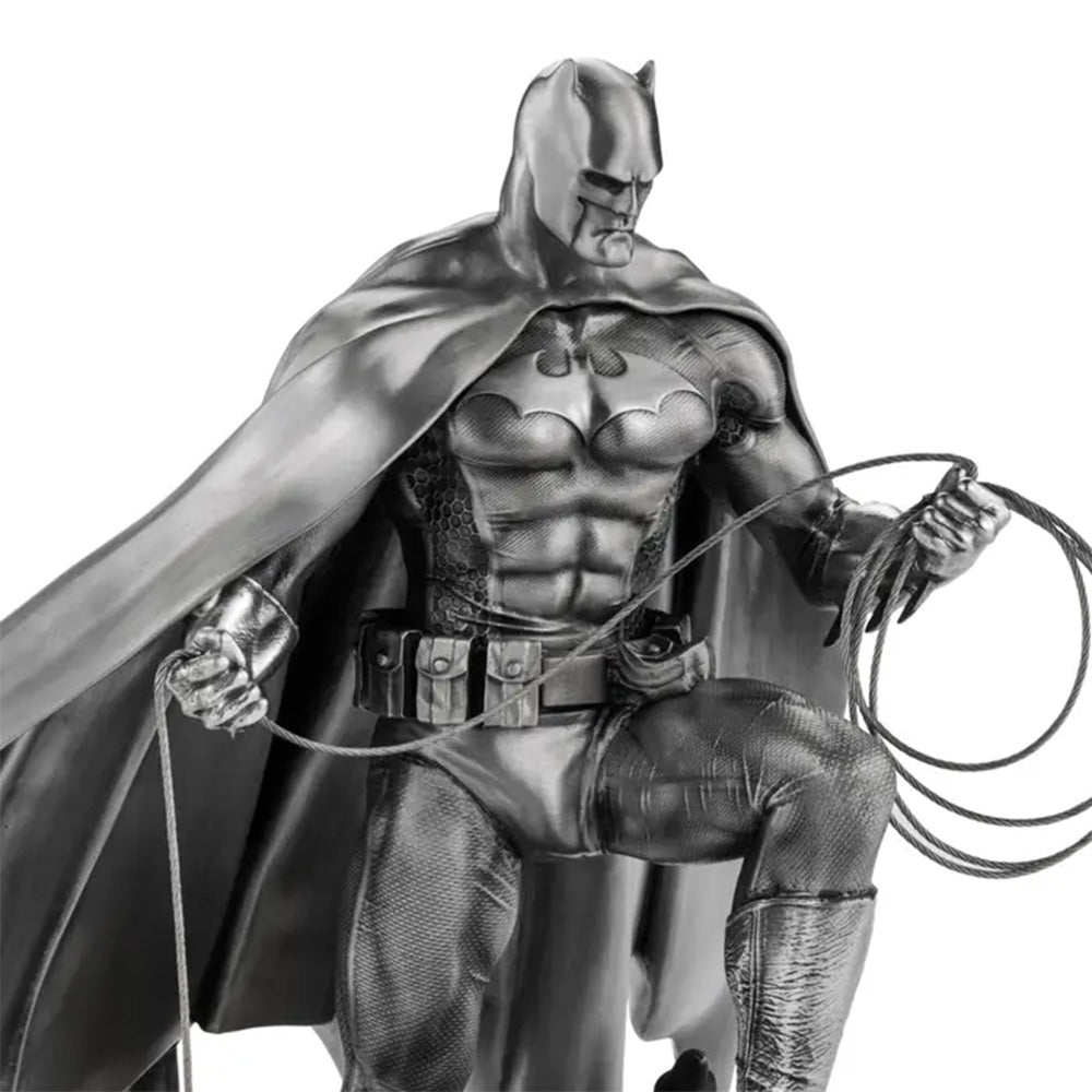 BATMAN Limited Edition Figurine-5