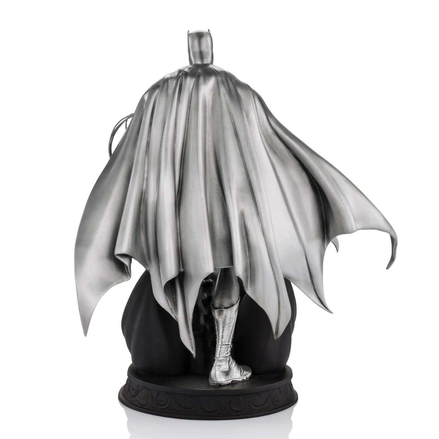 BATMAN Limited Edition Figurine-2
