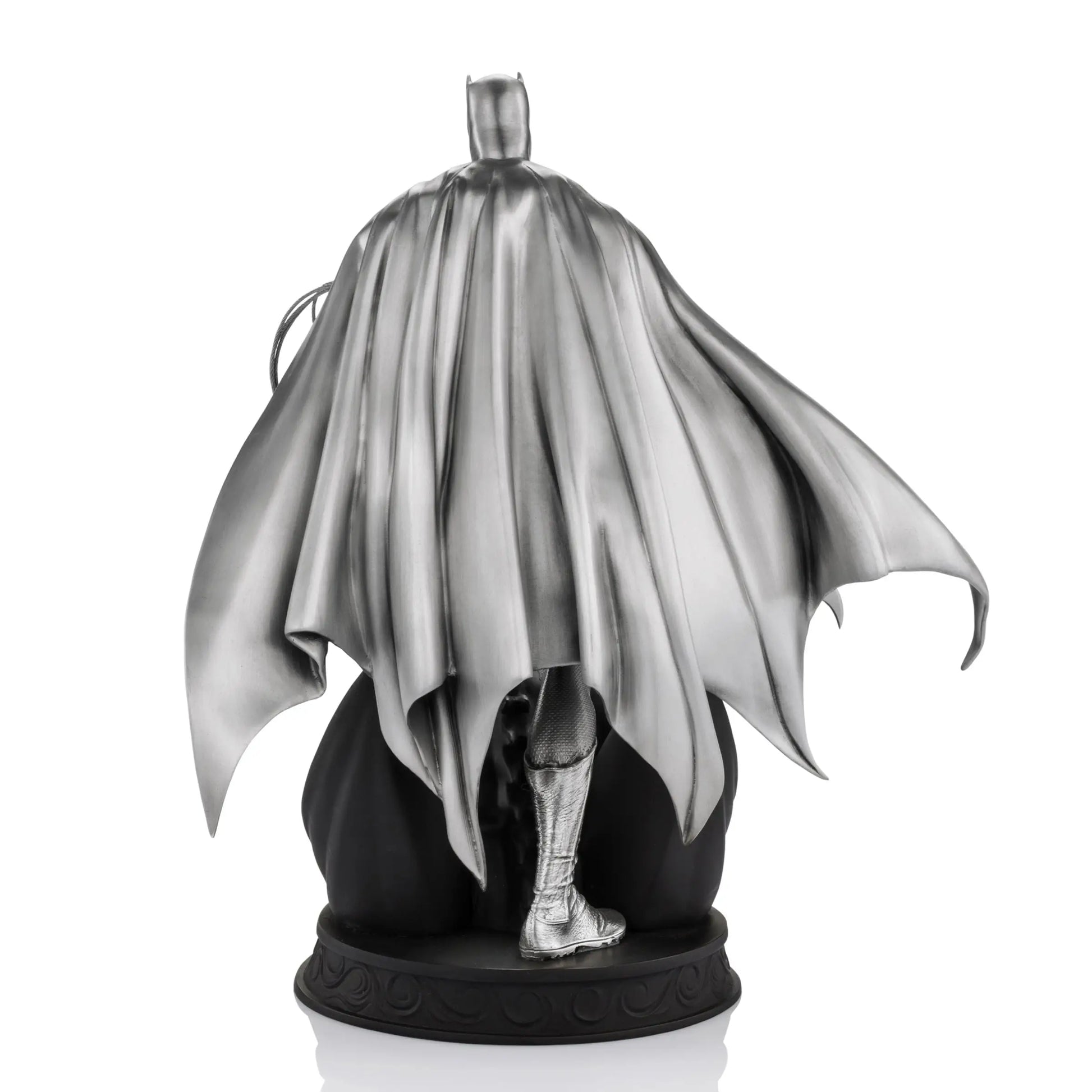 BATMAN Limited Edition Figurine-2