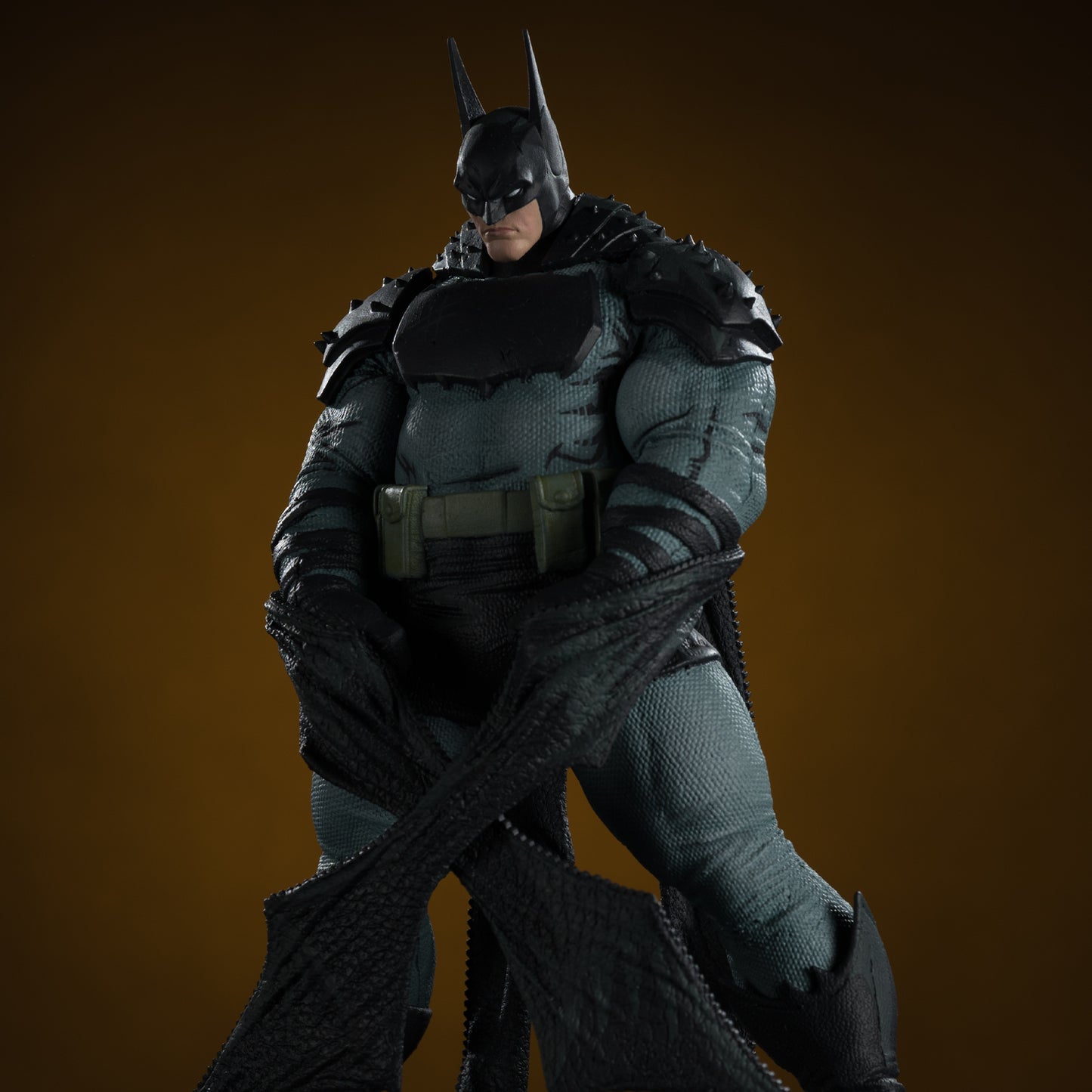 ABSOLUTE BATMAN by Nick Dragotta McFarlane Toys DC Direct Resin Statue-8