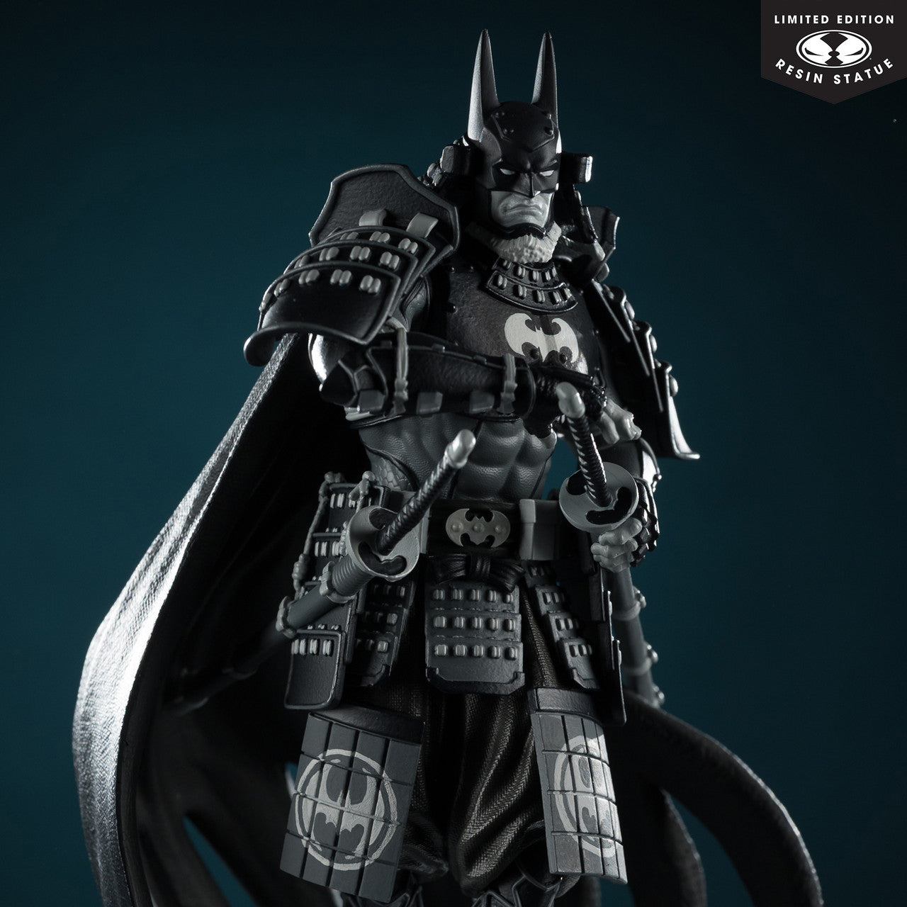 BATMAN NINJA McFarlane Toys DC Direct Batman Black and White 1:10 Scale Limited Edition Statue