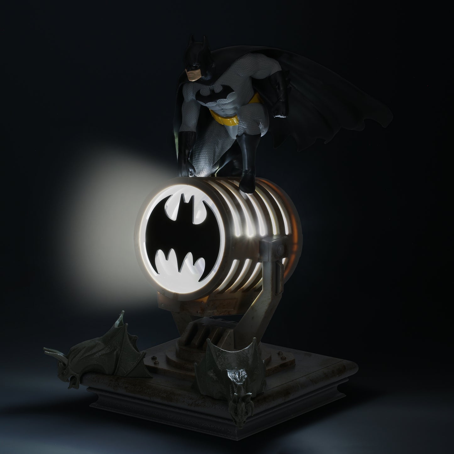 BATMAN Bat-Signal Figurine Light