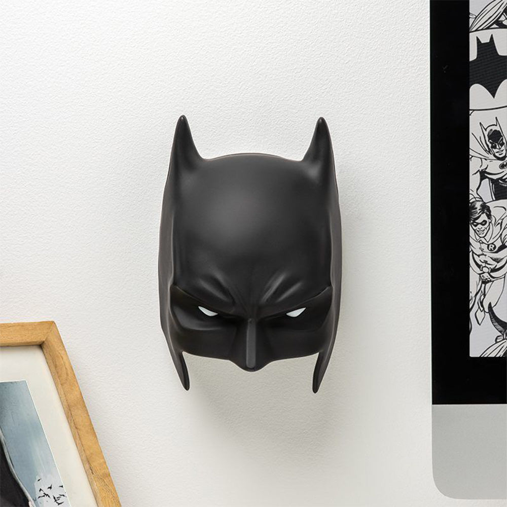 BATMANバットマン ライト付き壁掛け彫刻 Amazon | 3D バットマン LED ナイトライトウォールランプ家具