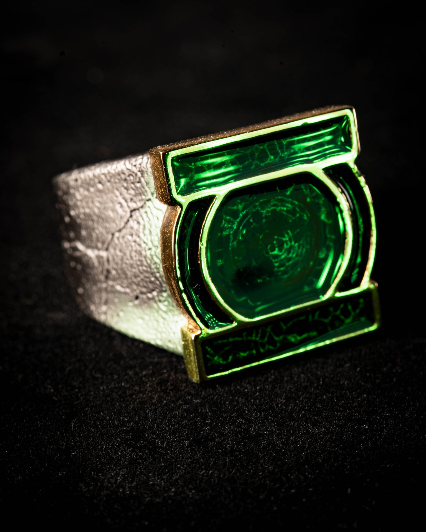 LANTERNS Green Lantern Light Up Power Battery Key Chain