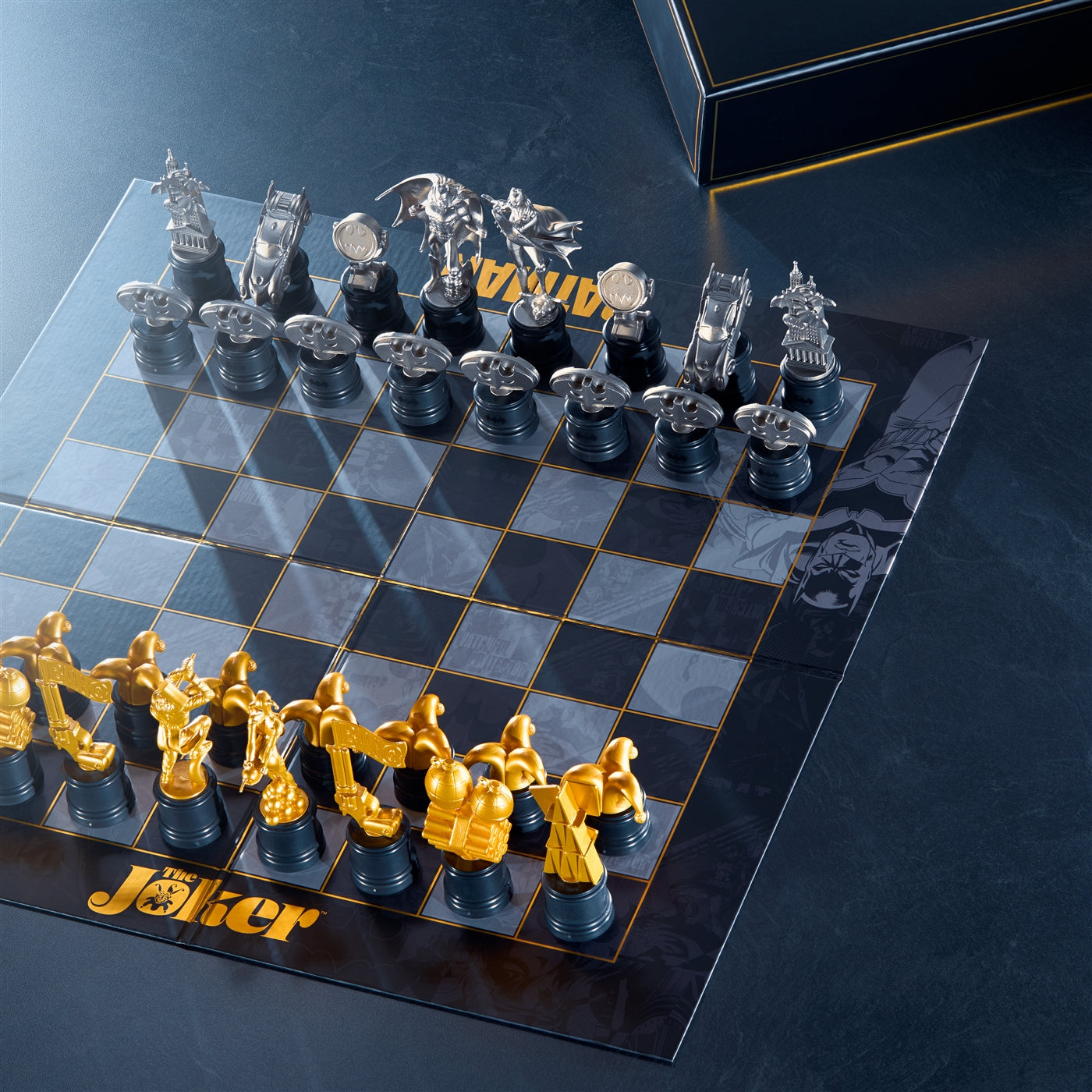 BATMAN Chess Set