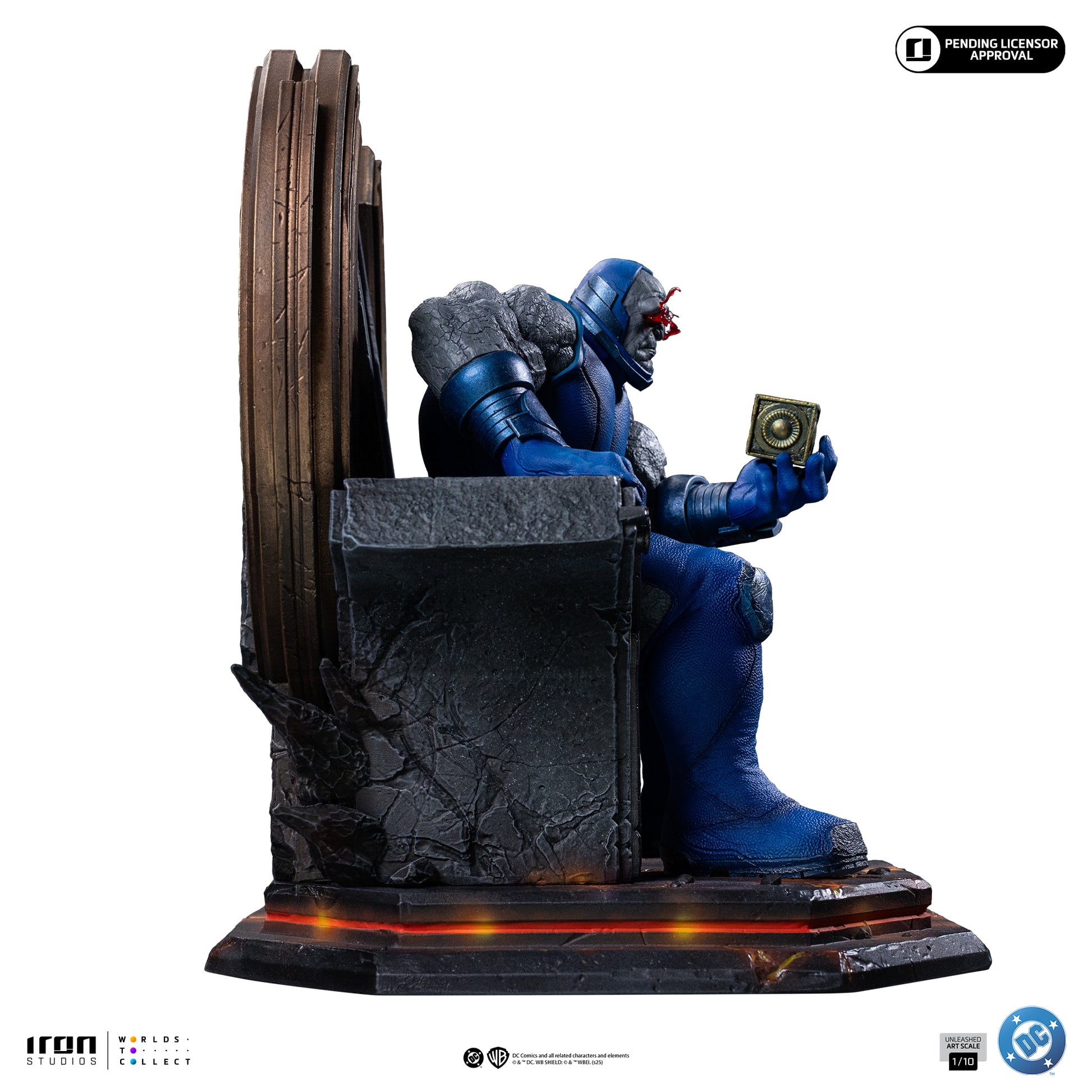 Darkseid Unleashed 1:10 Scale Statue Iron Studios-3