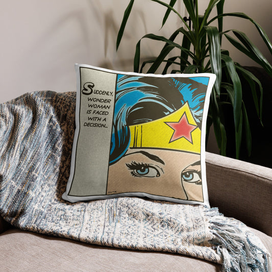 WONDER WOMAN Editorial Pillow