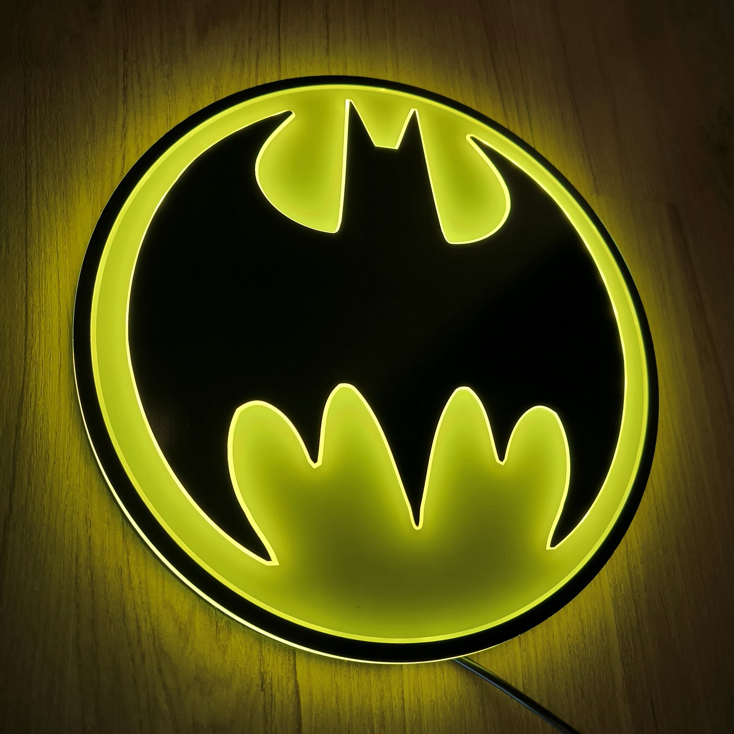 BATMAN Vintage Brandlite LED Logo Light – DC Shop