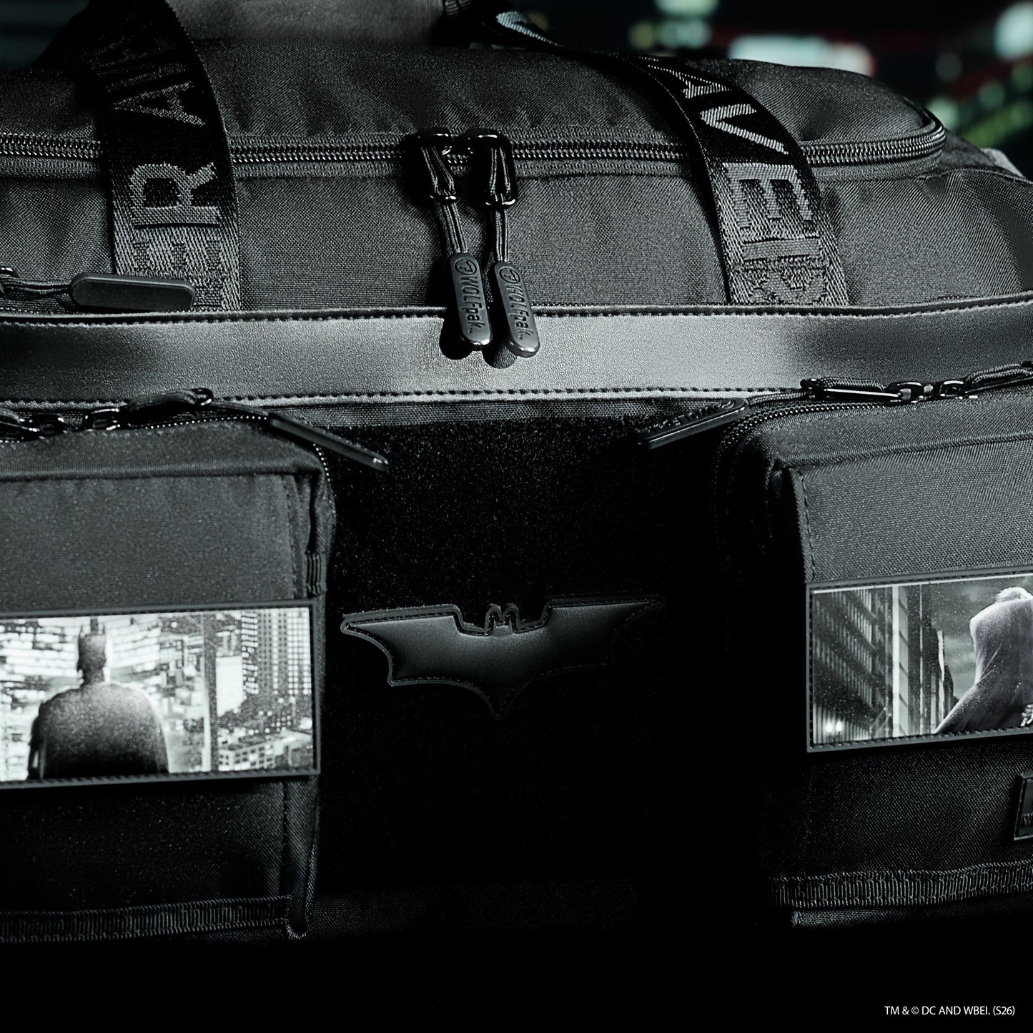 30L Perfect Duffle Bag The Dark Knight-11
