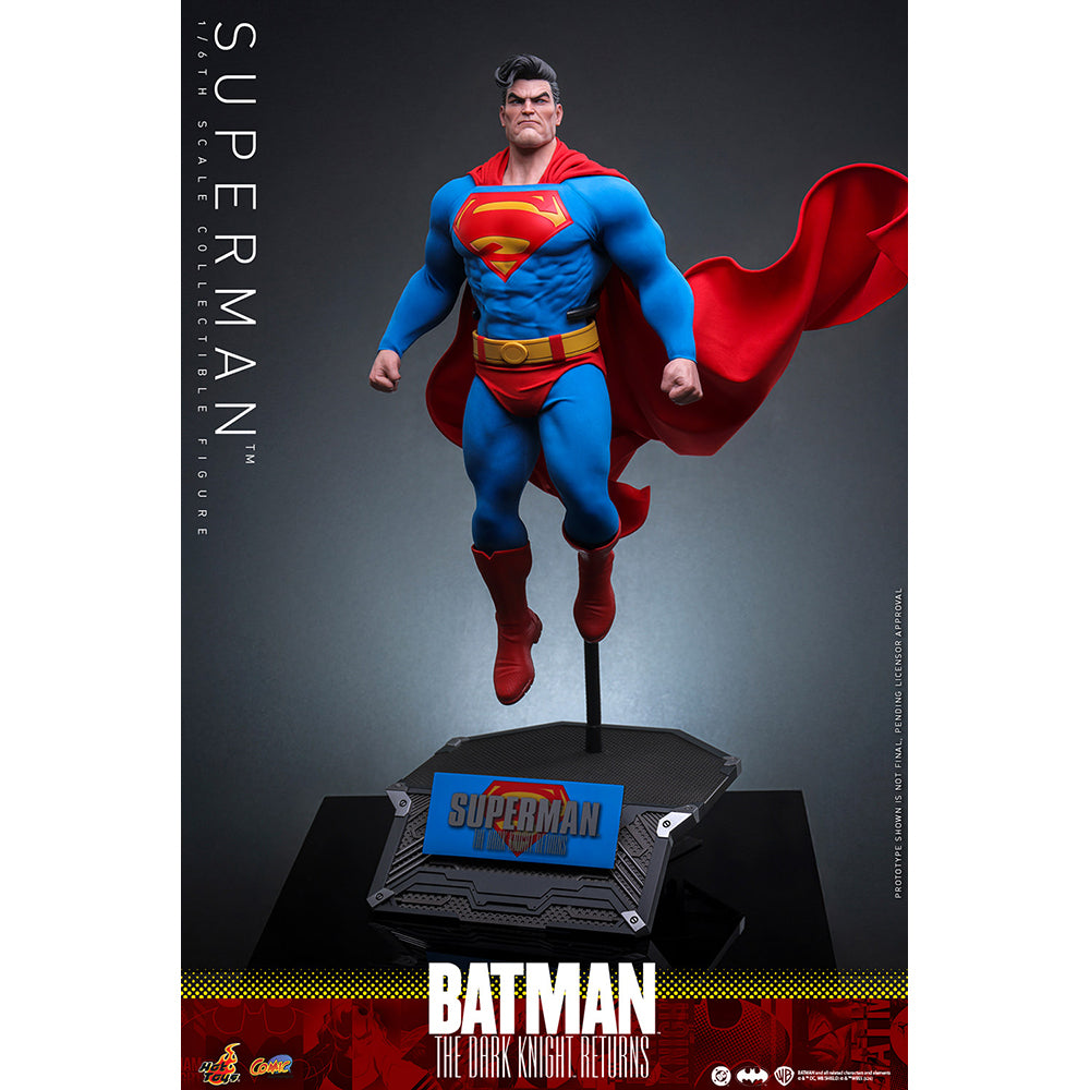 BATMAN: THE DARK KNIGHT RETURNS Superman Sixth Scale Figure by Hot