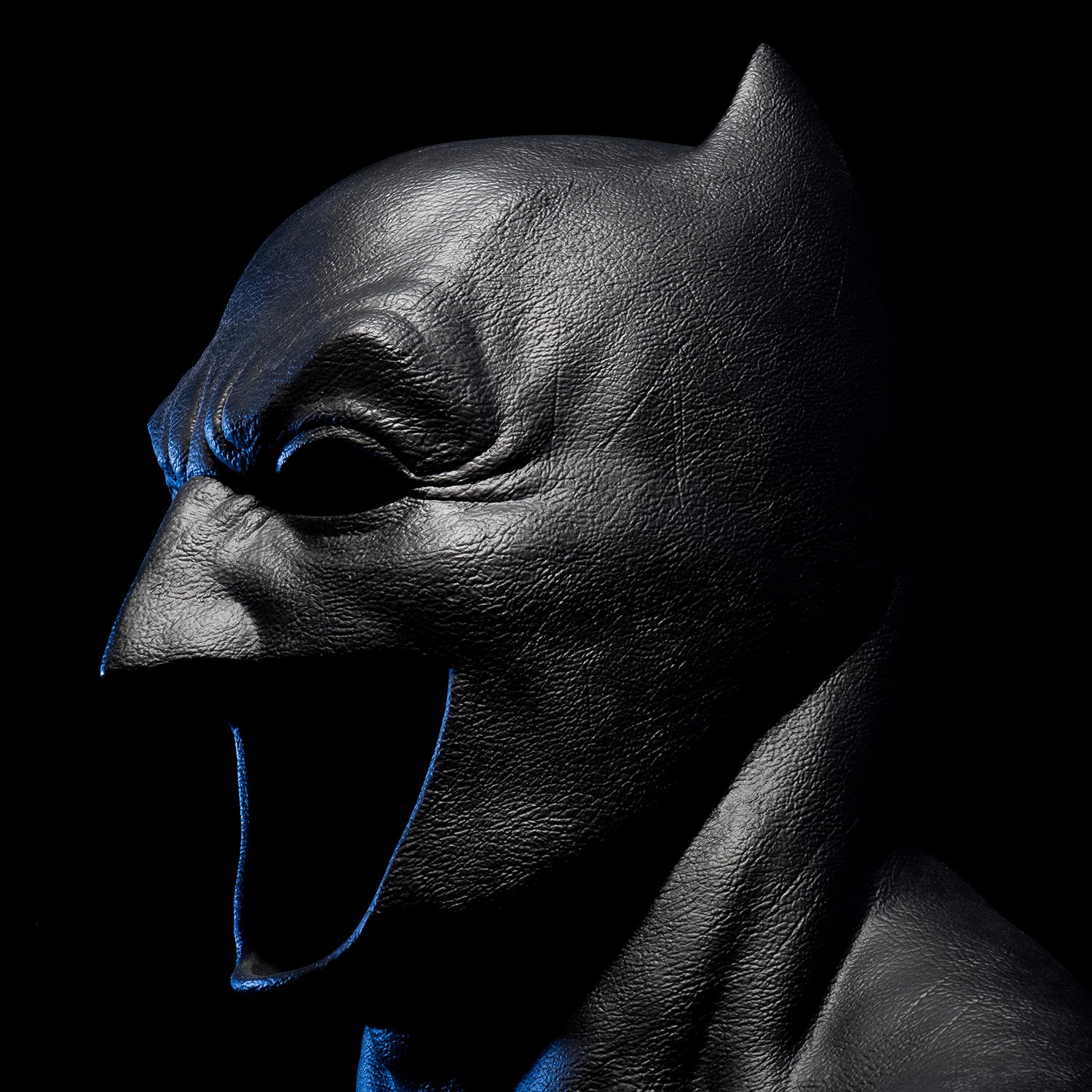 Batman Cowl Prop Replica-10
