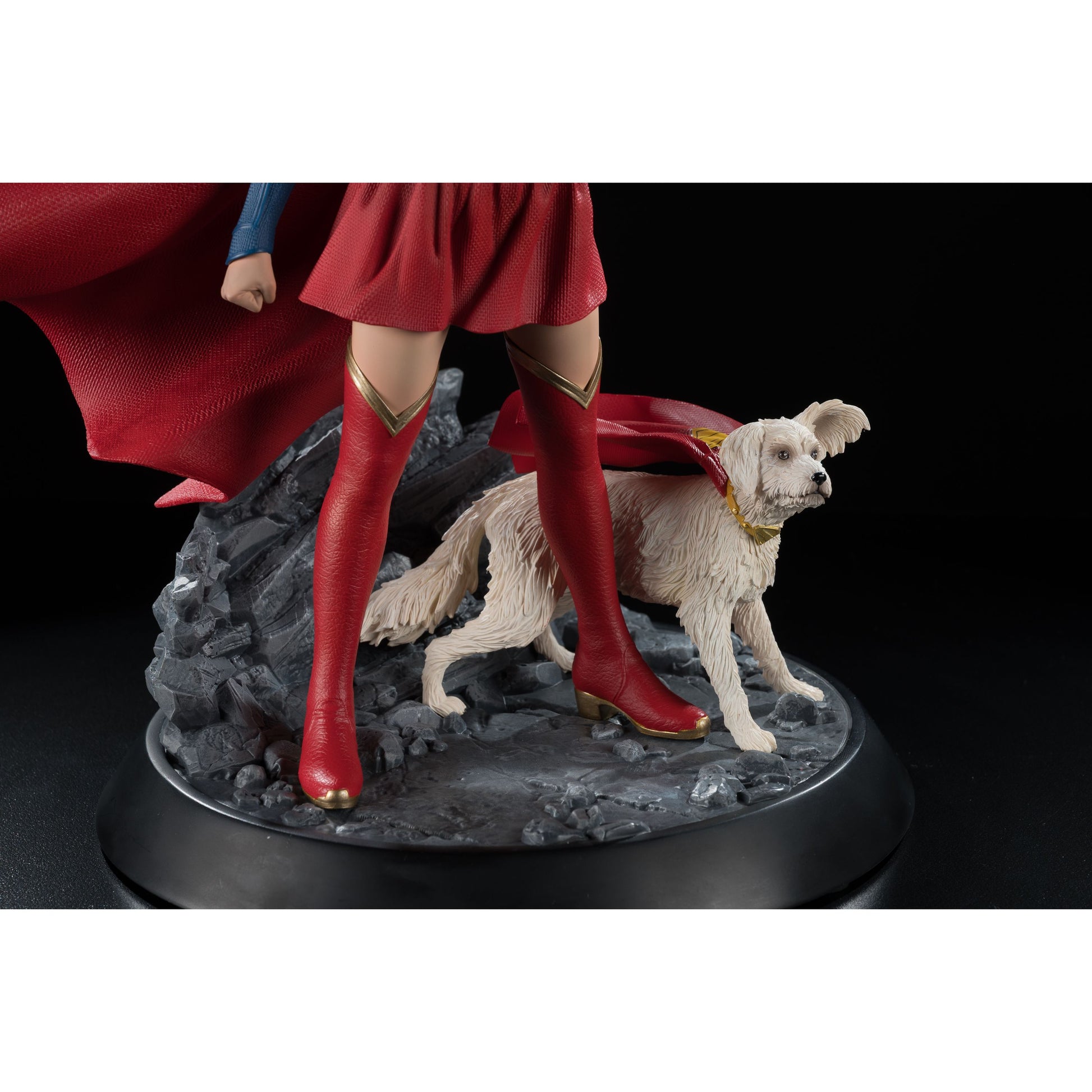 SUPERGIRL (2026 Movie) McFarlane Toys DC Direct 1/6 Scale Resin Statue-9