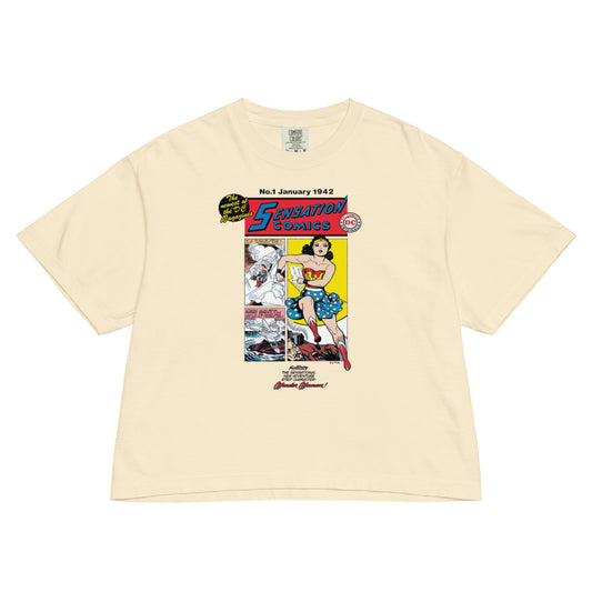 WONDER WOMAN Sensation Comics Comfort Colors Boxy T-Shirt Ivory
